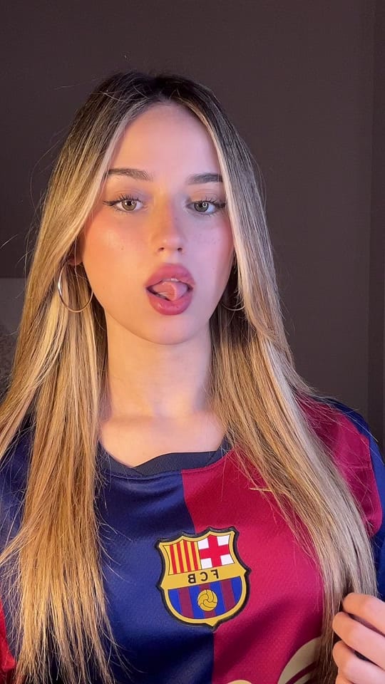 Post 10 by 𝐀𝐝𝐫𝐢 on TikTok (video)
