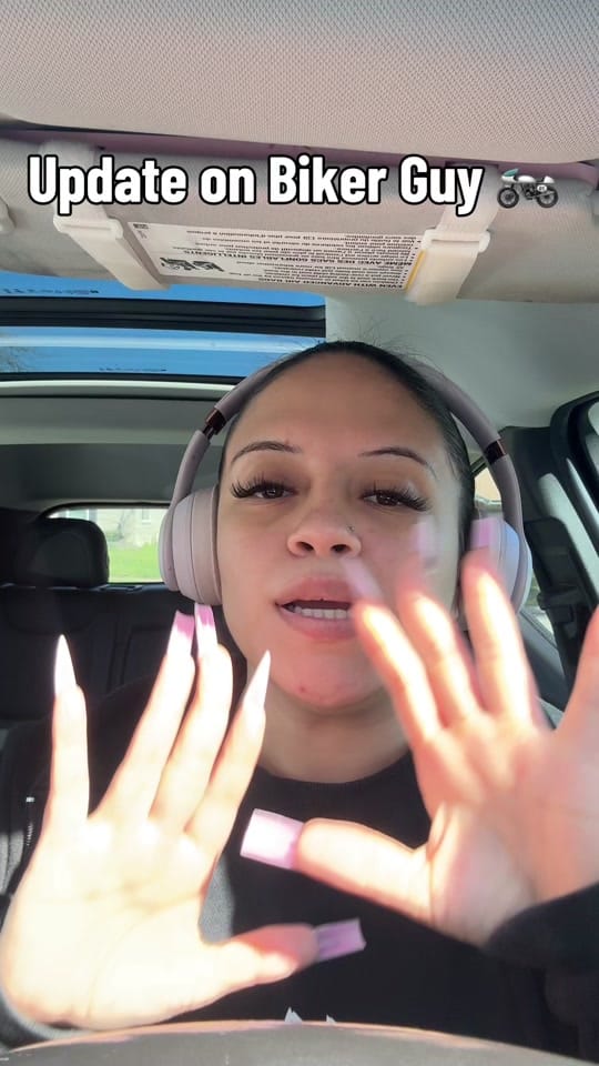 Post 3 by Eve 🌸💜 on TikTok (video)