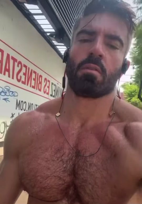Post 10 by Joe  Randallo on TikTok (video)