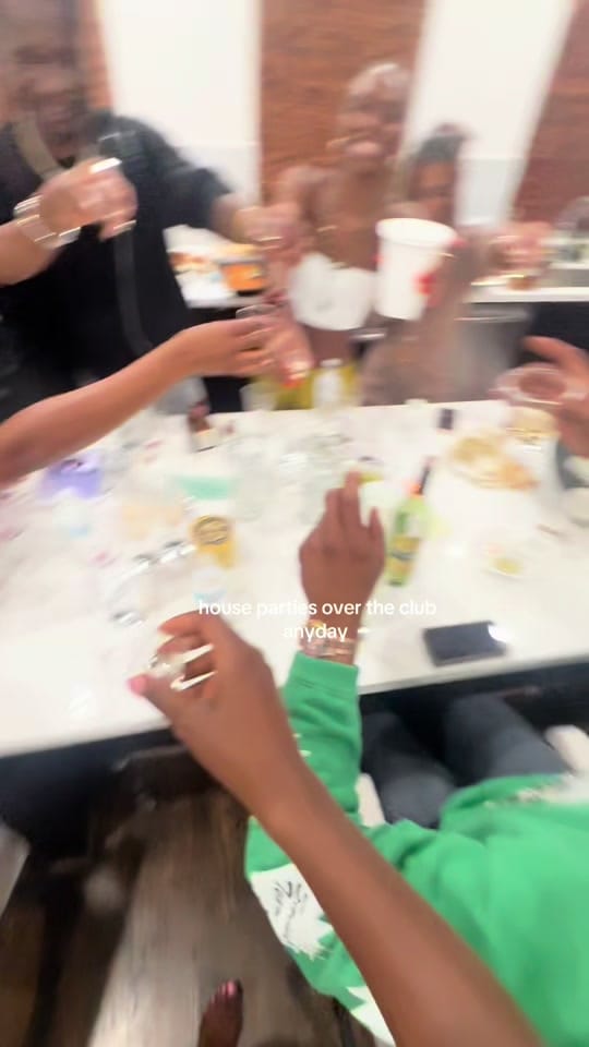 Post 6 by Rachel | Houston trainer on TikTok (video)