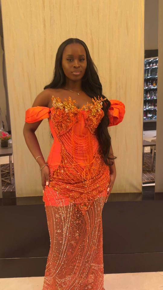 Post 4 by Tavia on TikTok (video)