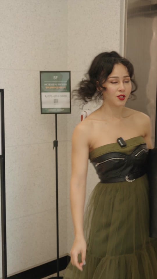 Post 9 by Megan Moon on TikTok (video)