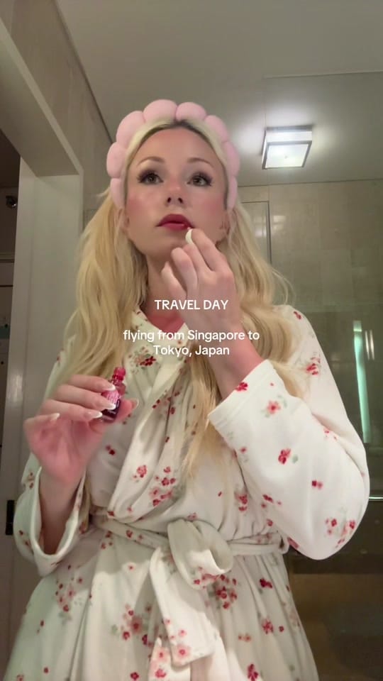 Post 4 by Yana✈️Flight Attendant on TikTok (video)