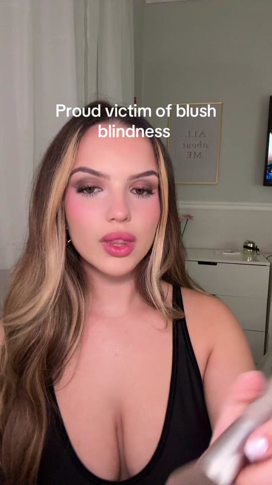 Post 5 by Kianna✨ on TikTok (video)