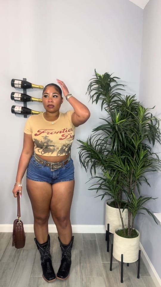 Post 3 by YT:SadeLaqua 🦋 on TikTok (video)
