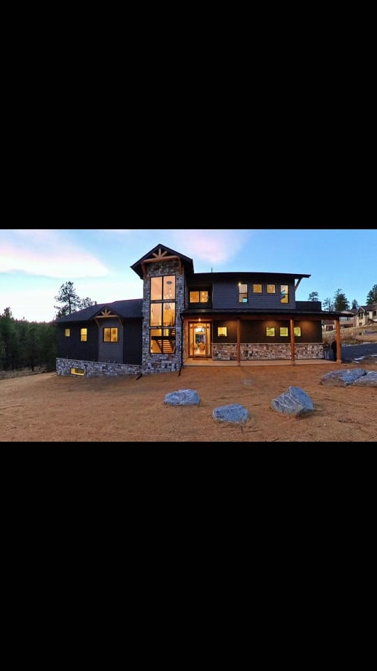 Post 6 by Dustin Kennedy on TikTok (video)