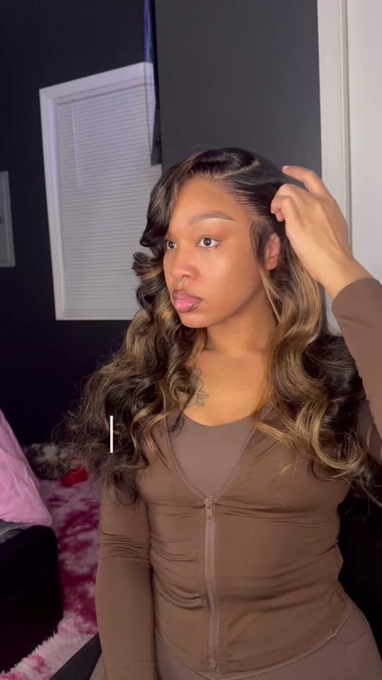 Post 4 by AsiaShay💗 on TikTok (video)