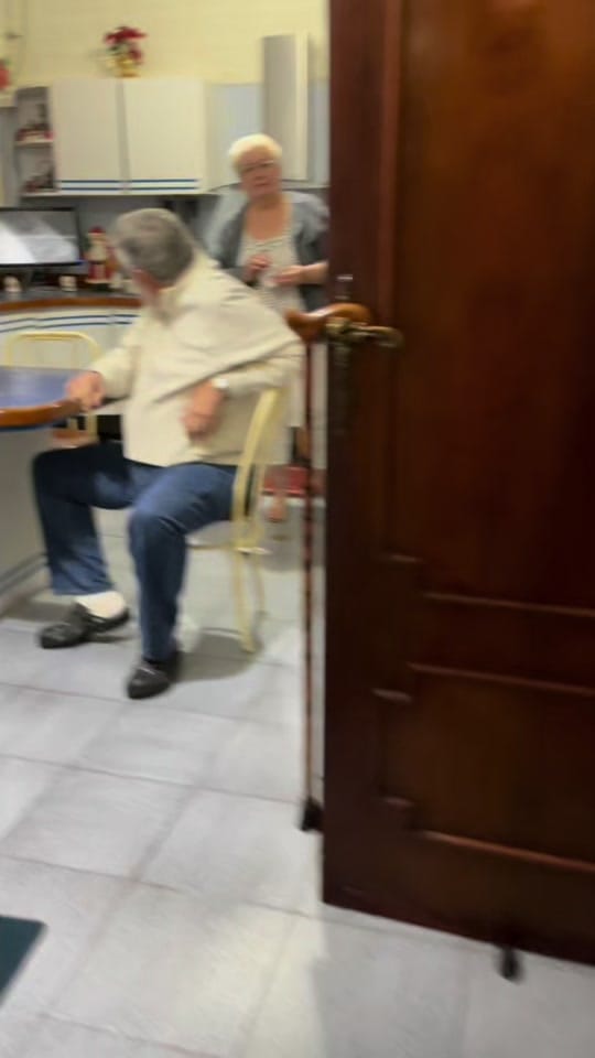 Post 3 by ANDREA DE FARIA on TikTok (video)