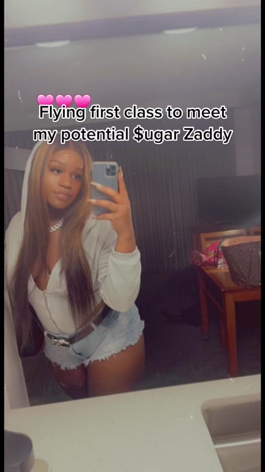Post 9 by TheRealQueenMel on TikTok (video)