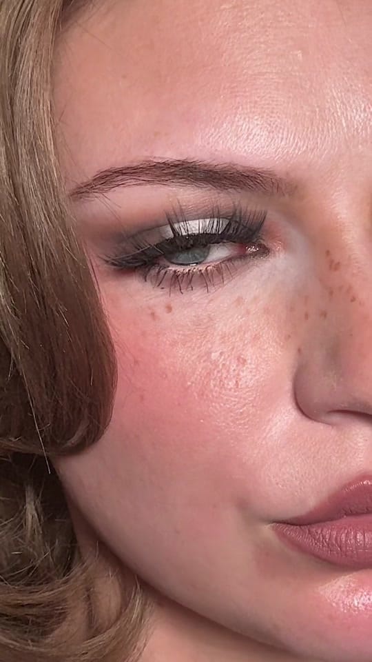 Post 6 by Alex Daniels on TikTok (video)