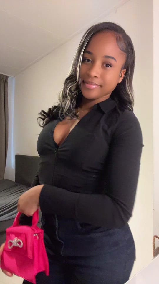Post 1 by Mainey on TikTok (video)
