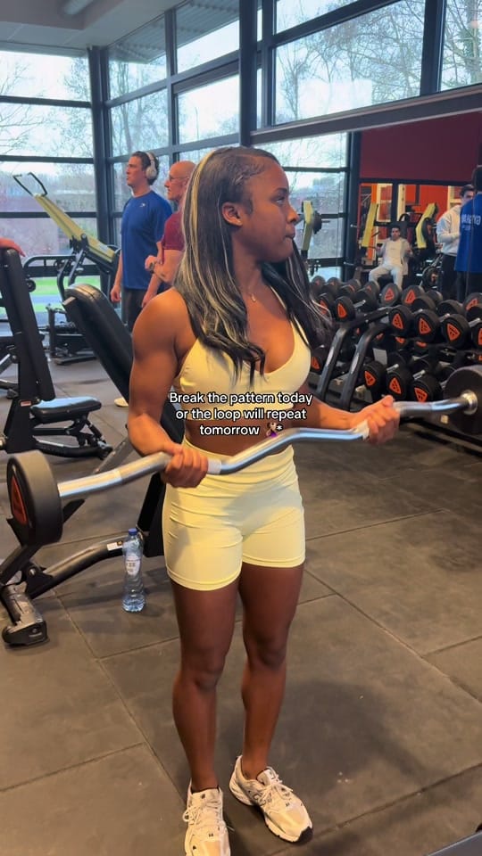 Post 2 by Mainey on TikTok (video)
