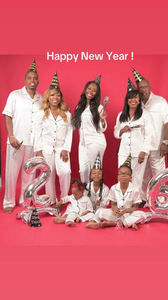 Post 5 by Kellemfamilymoments on TikTok (video)