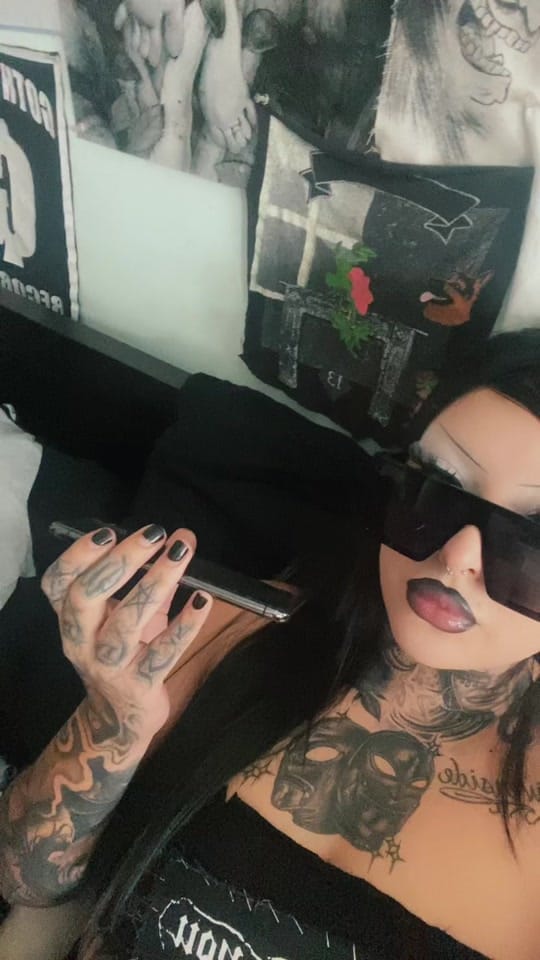 Post 9 by selenas on TikTok (video)