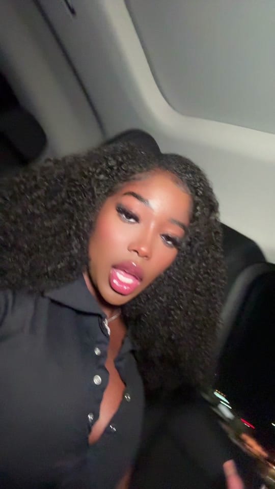 Post 2 by Carrington Gray on TikTok (video)