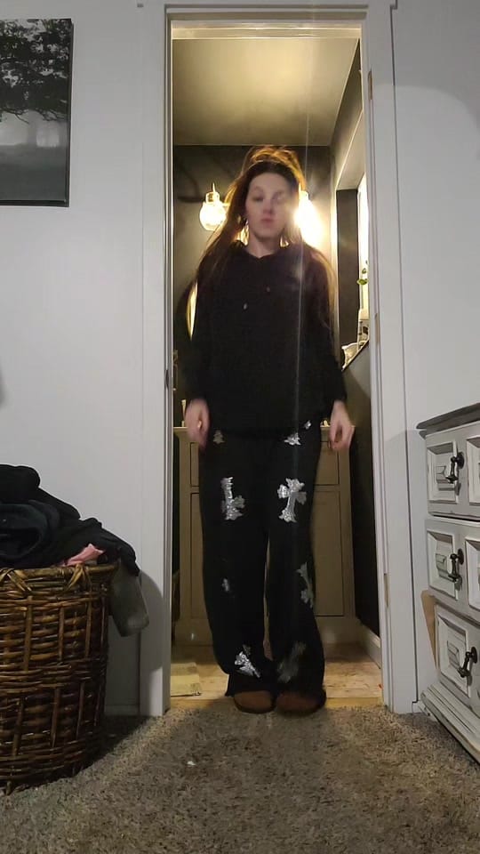 Post 1 by Kerstee on TikTok (video)