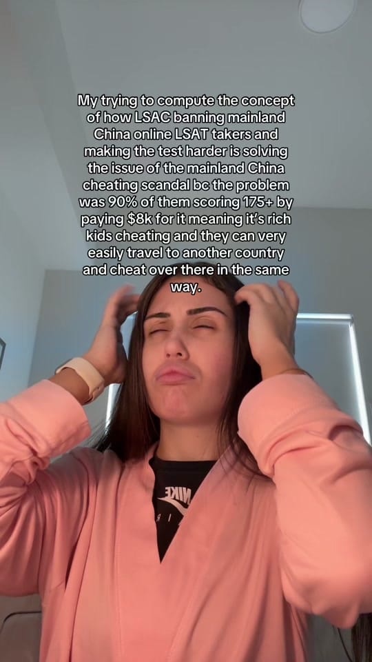 Post 7 by ARIANA PSARAKOS on TikTok (video)