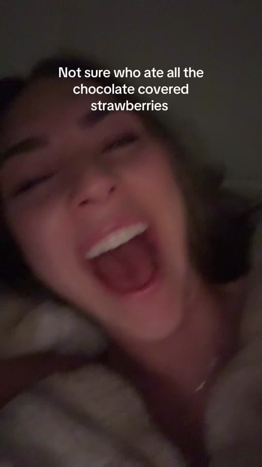 Post 6 by Ellie Brockbank on TikTok (video)