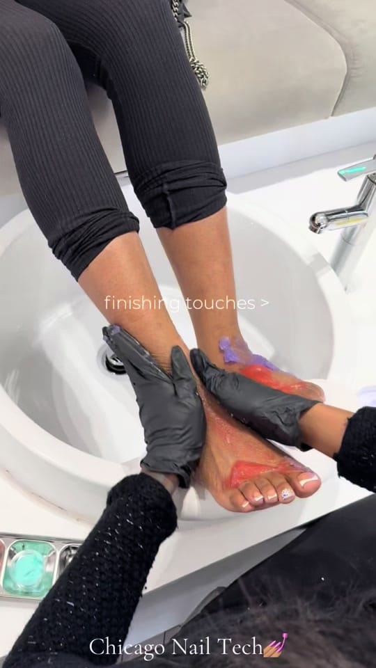 Post 3 by Chellyy on TikTok (video)