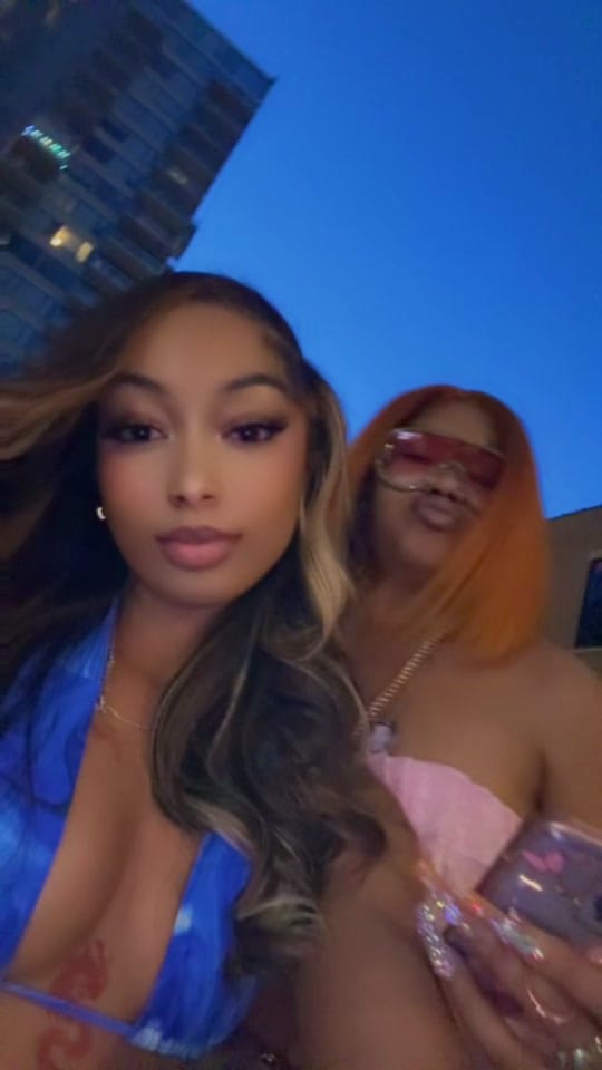 Post 1 by Chellyy on TikTok (video)