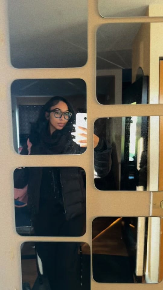 Post 4 by Chellyy on TikTok (video)