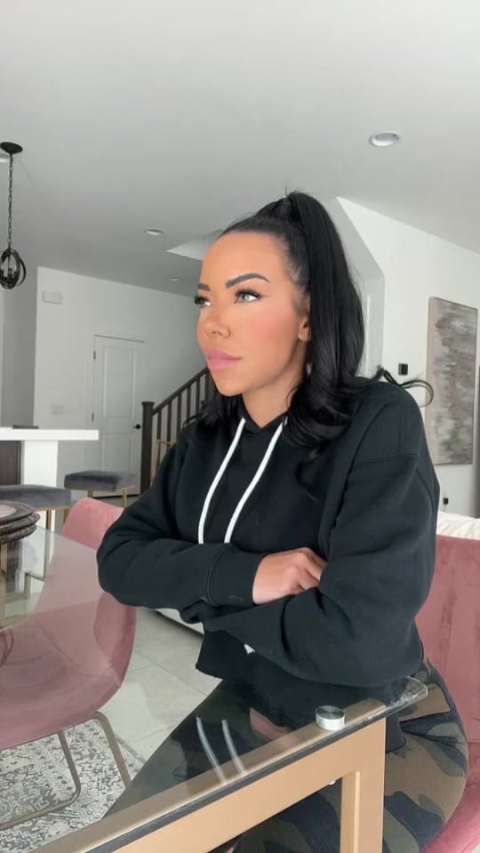 Post 5 by Katie Chung Hua on TikTok (video)