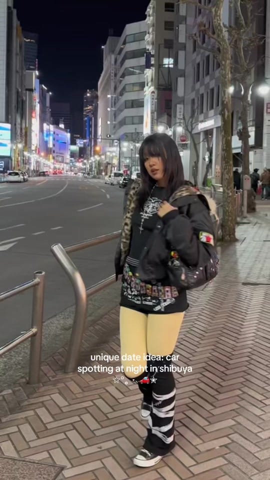 Post 1 by Lilly on TikTok (video)