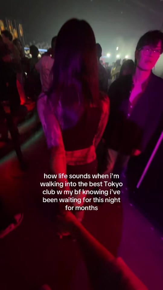 Post 4 by Lilly on TikTok (video)