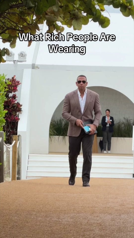Post 8 by What Rich People Are Wearing on TikTok (video)