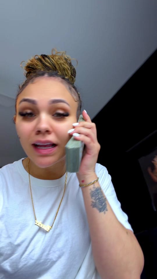 Post 9 by HER. 💋 on TikTok (video)