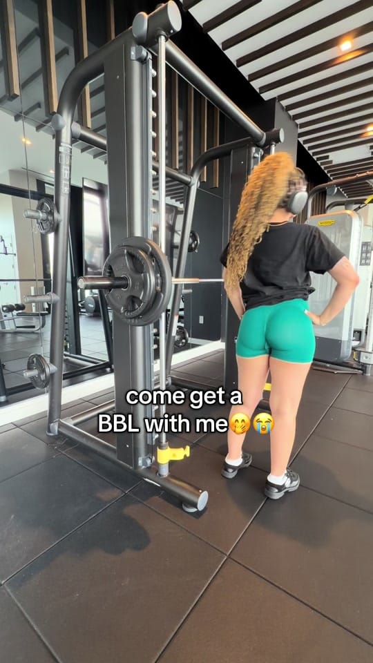 Post 6 by HER. 💋 on TikTok (video)