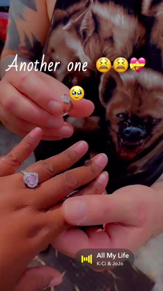 Post 1 by Moni Siamone on TikTok (video)