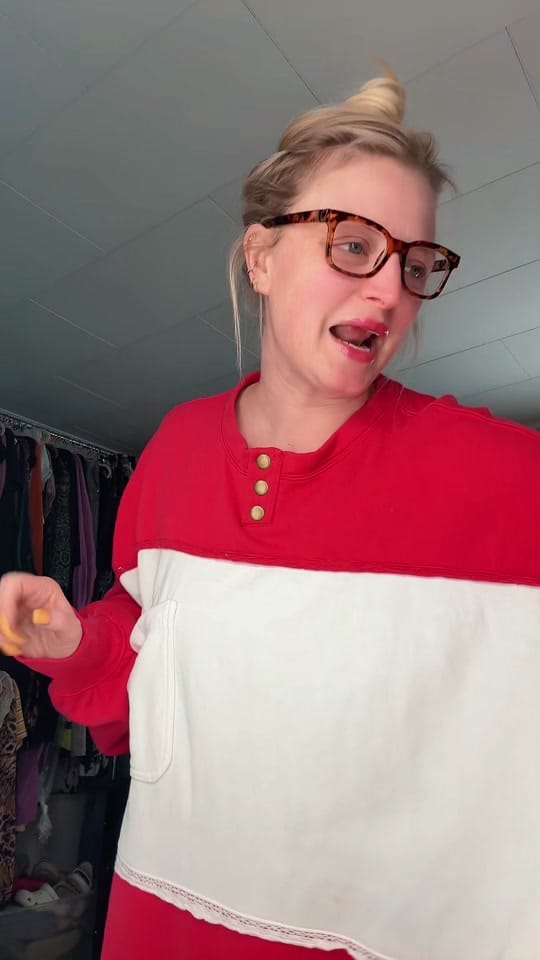 Post 2 by Liz Cyr on TikTok (video)