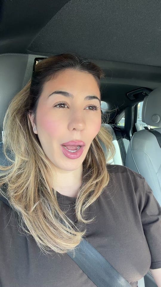 Post 5 by Alex Alvarez on TikTok (video)