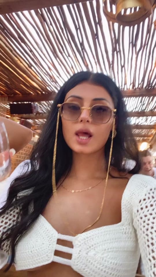 Post 1 by amrita🦋 on TikTok (video)