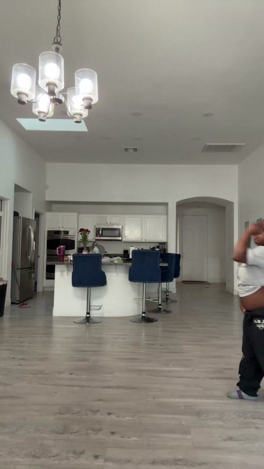 Post 9 by Bre🤎🐝 on TikTok (video)