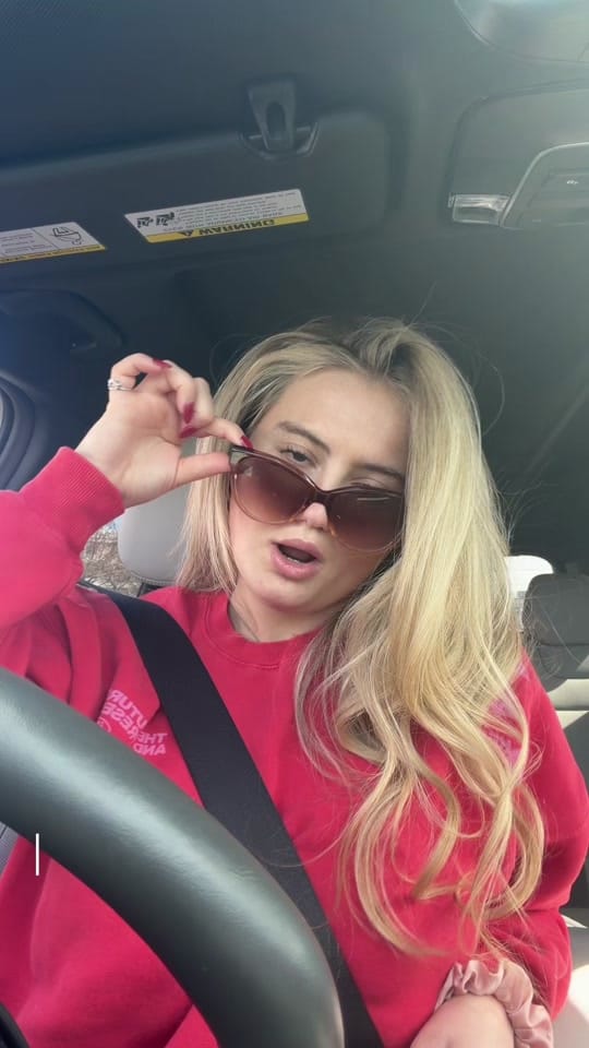 Post 4 by Kayla Andrews on TikTok (video)