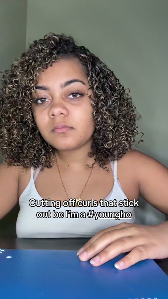 Post 1 by S A L E N A on TikTok (video)