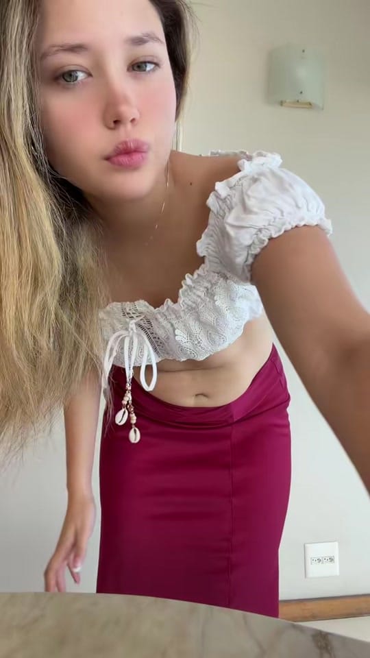 Post 6 by Daphne Arimana Ivanoff on TikTok (video)