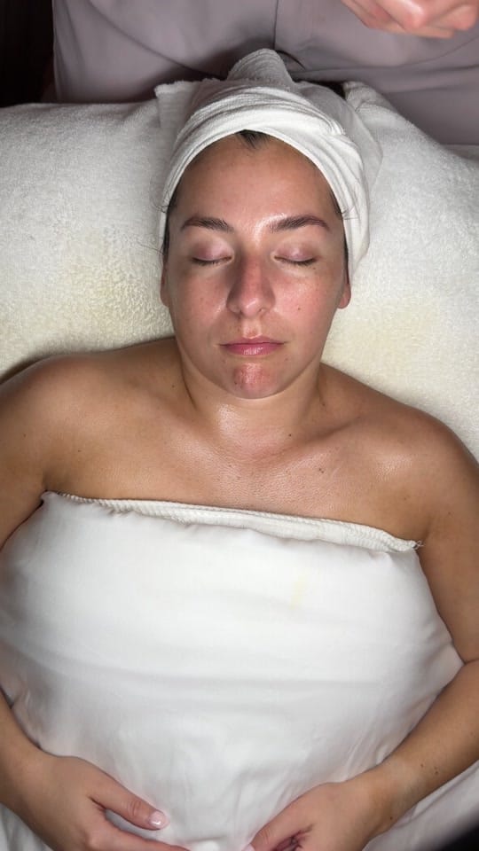 Post 1 by Ellie | Rebel Beauty Bar on TikTok (video)