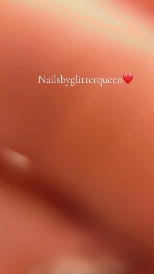 Post 8 by GlitterQueenNails on TikTok (video)