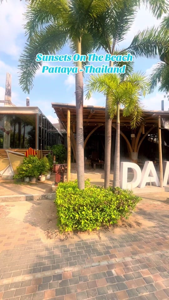 Post 6 by LivingInThailand on TikTok (video)
