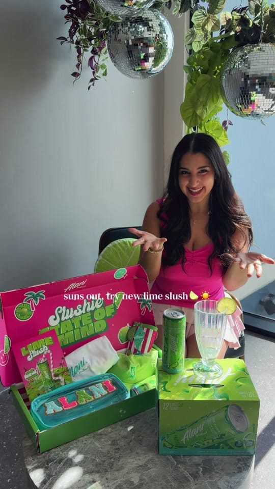 Post 4 by Nadely Abdalla on TikTok (video)