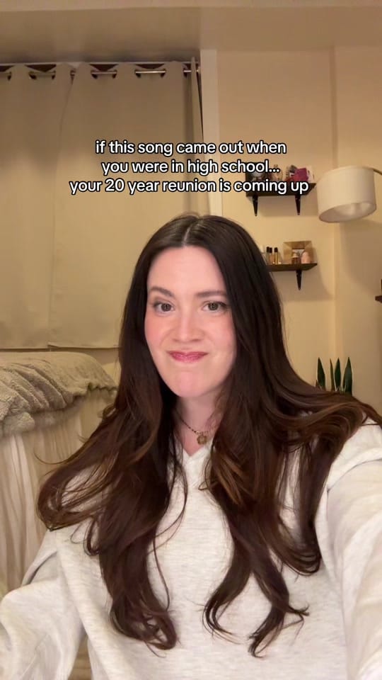 Post 5 by Alana Cádiz 🗽🇵🇷🌺 on TikTok (video)