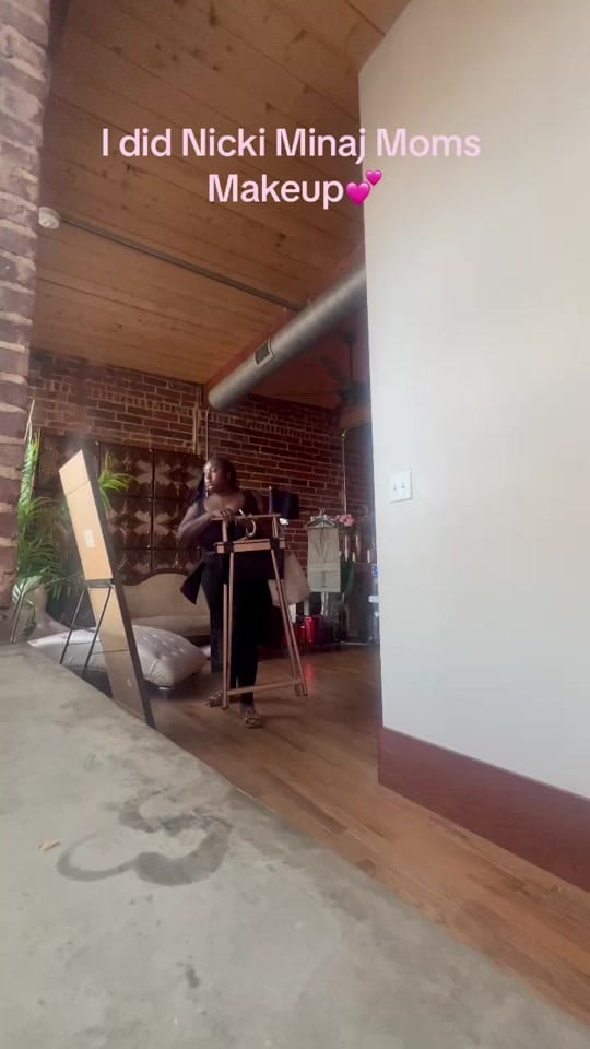 Post 10 by Rakia Smith | ATL MakeupArtist on TikTok (video)