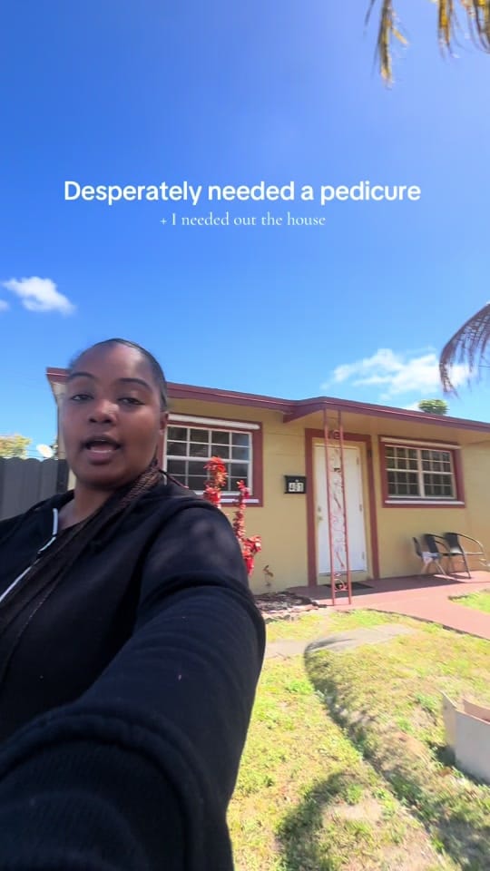 Post 2 by ElizabethVeronica on TikTok (video)