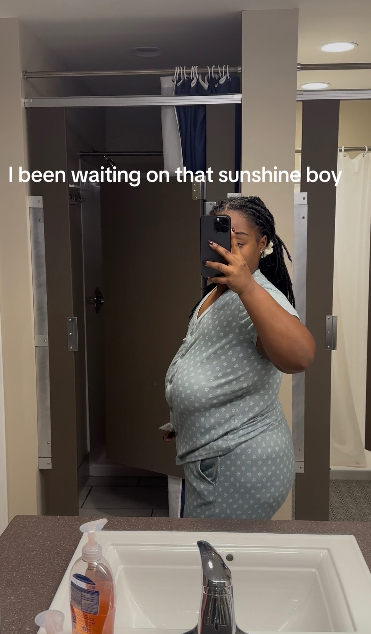 Post 8 by ElizabethVeronica on TikTok (video)