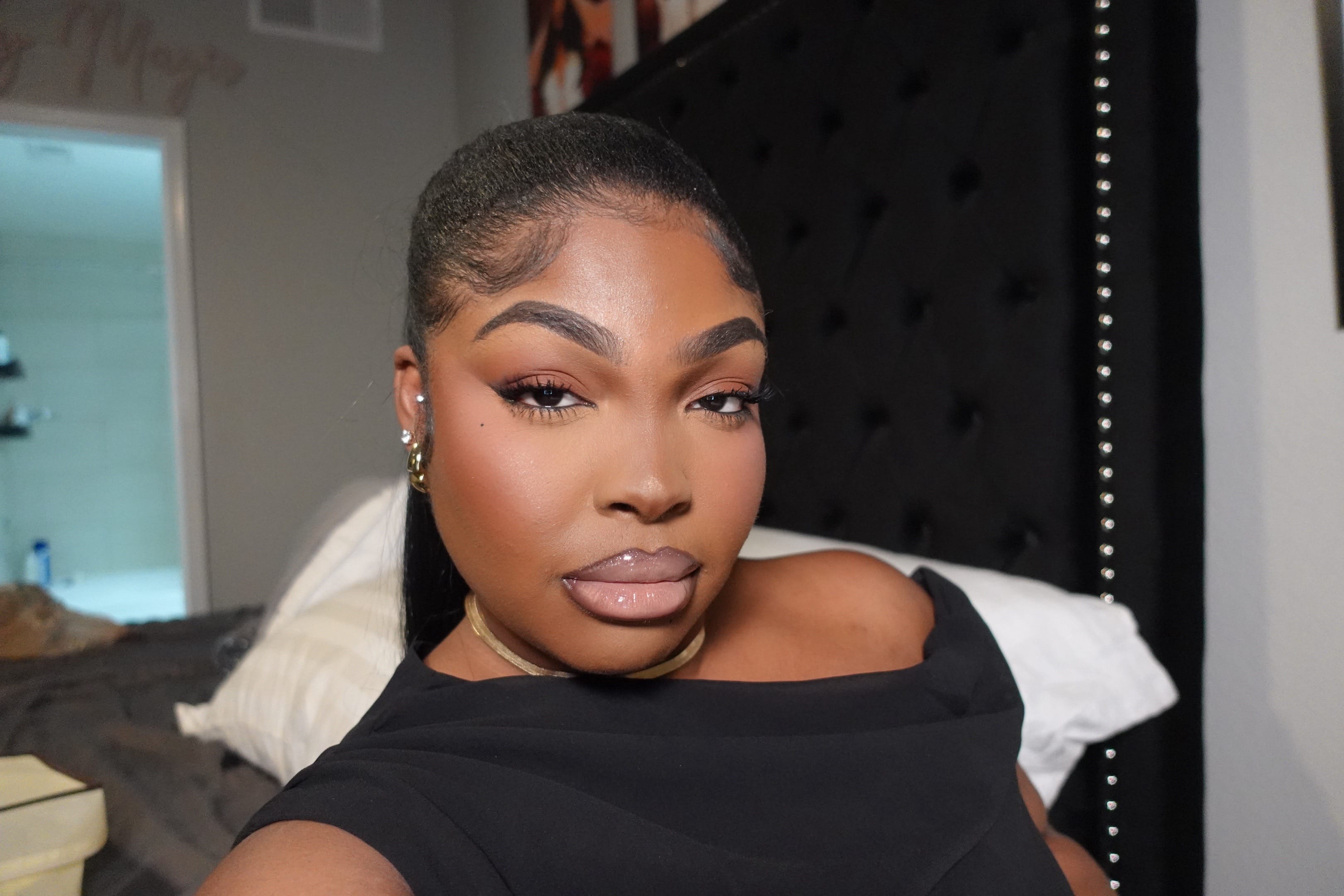 Post 1 by Molly Magic on TikTok (video)