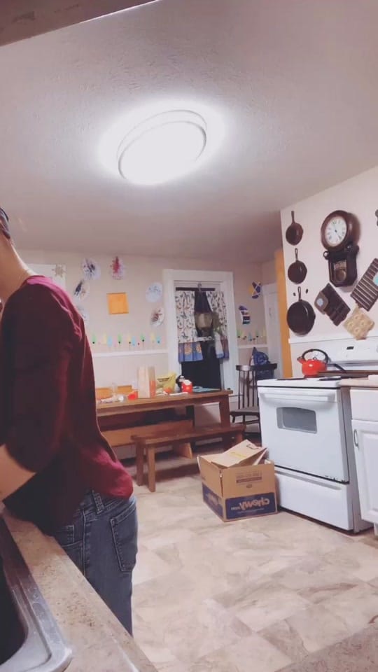 Post 10 by Kitt Perry on TikTok (video)