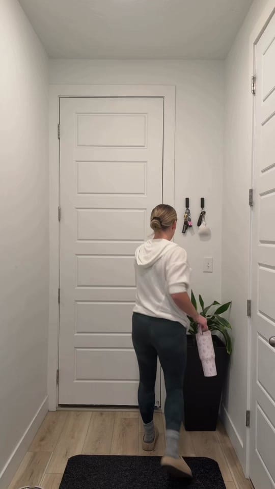 Post 5 by Roz on TikTok (video)